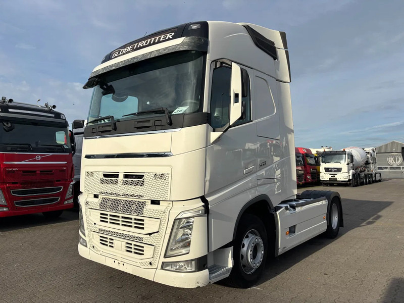 Volvo FH 500 Globetrotter Euro 6 - شاحنة جرار: صور 1 Volvo FH 500 Globetrotter Euro 6 - شاحنة جرار: صور 1