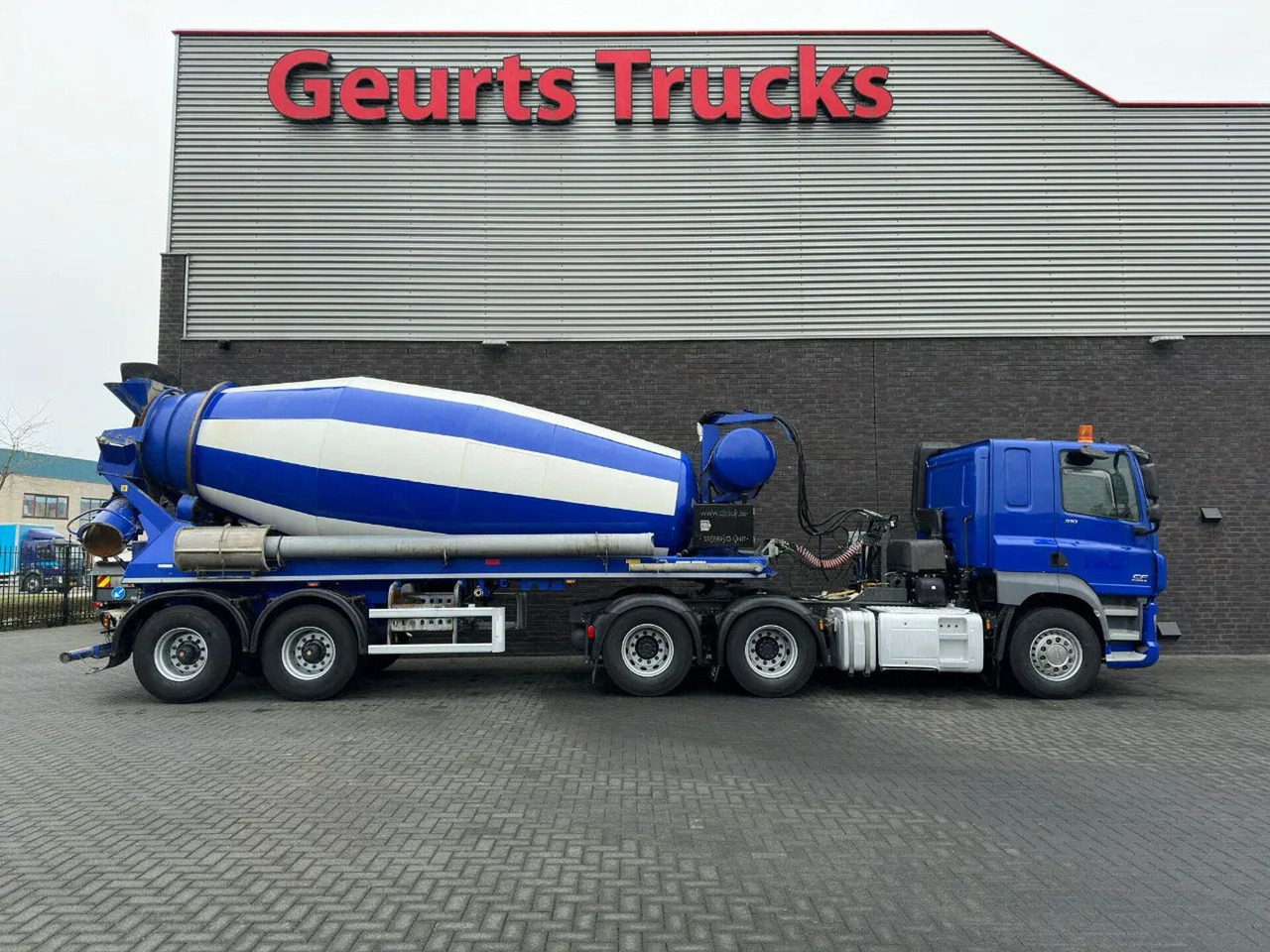 DAF CF 510 6X4 + DE BUF ST2 2-ASSIGE 10M3 CONCRE - شاحنة جرار: صور 4 DAF CF 510 6X4 + DE BUF ST2 2-ASSIGE 10M3 CONCRE - شاحنة جرار: صور 4