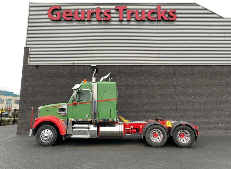 Freightliner CORONADA 6X4 EURO 6 TREKKER/TRACTOR/SATTELZUGMASCHINE/SHOWTRUCK - شاحنة جرار: صور 1 Freightliner CORONADA 6X4 EURO 6 TREKKER/TRACTOR/SATTELZUGMASCHINE/SHOWTRUCK - شاحنة جرار: صور 1
