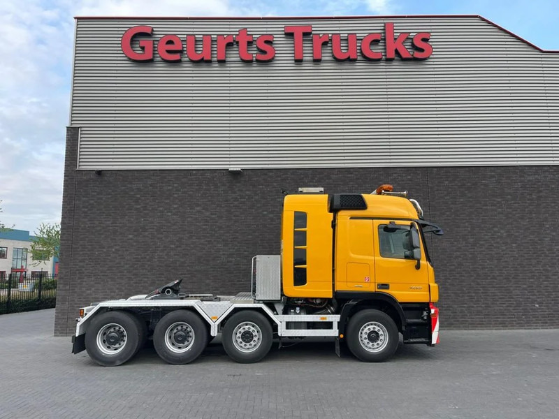 Mercedes-Benz Actros 4165 V8 8X4 SLT TITAN HEAVY DUTY TRACTOR/TREKKER/SZM 250 TON - شاحنة جرار: صور 4 Mercedes-Benz Actros 4165 V8 8X4 SLT TITAN HEAVY DUTY TRACTOR/TREKKER/SZM 250 TON - شاحنة جرار: صور 4