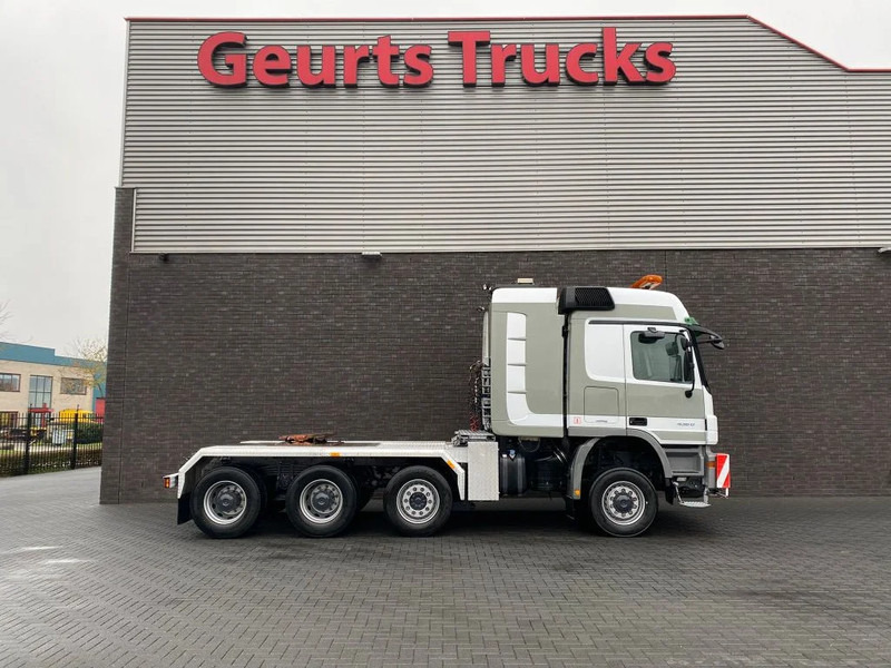 Mercedes-Benz Actros 4360 V8 8X6 V8 SLT TITAN HEAVY DUTY TRACTOR 250 TON - شاحنة جرار: صور 4 Mercedes-Benz Actros 4360 V8 8X6 V8 SLT TITAN HEAVY DUTY TRACTOR 250 TON - شاحنة جرار: صور 4
