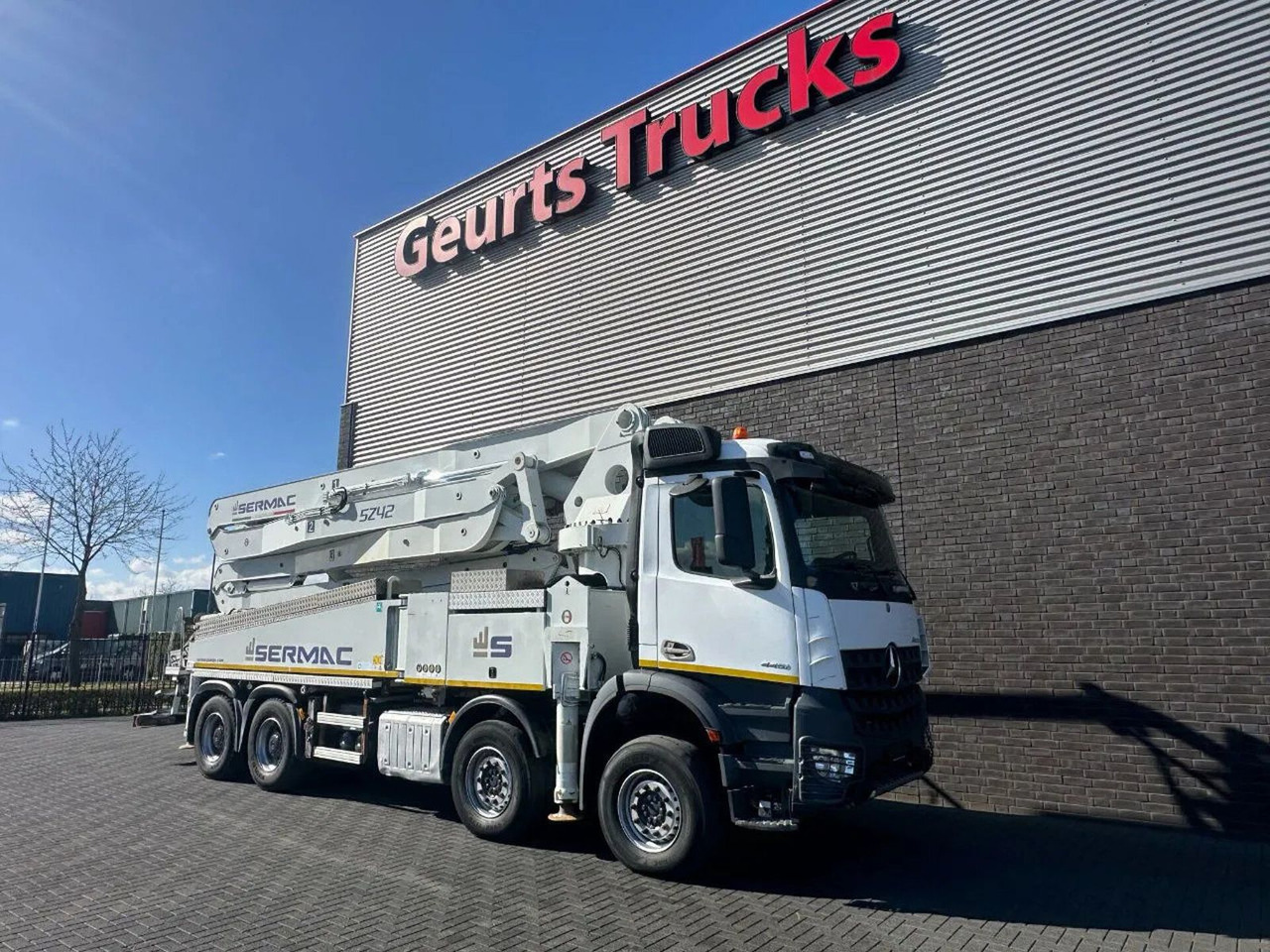Mercedes-Benz Arocs 4451 8X4 + SERMAC 5Z42 BETONPOMP/BETONPUMP - مضخة خرسانة: صور 5 Mercedes-Benz Arocs 4451 8X4 + SERMAC 5Z42 BETONPOMP/BETONPUMP - مضخة خرسانة: صور 5