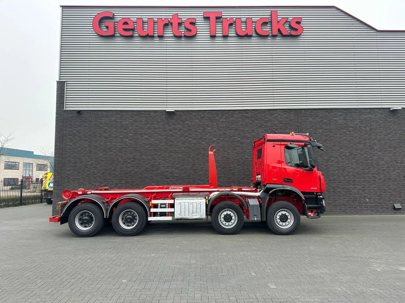 Mercedes-Benz Arocs 8X4 VDL S-30-6600 HAAKARMSYSTEEM/ABROLLKIPPER/HOOKLIFT - شاحنة - نظام الكابلات: صور 4 Mercedes-Benz Arocs 8X4 VDL S-30-6600 HAAKARMSYSTEEM/ABROLLKIPPER/HOOKLIFT - شاحنة - نظام الكابلات: صور 4