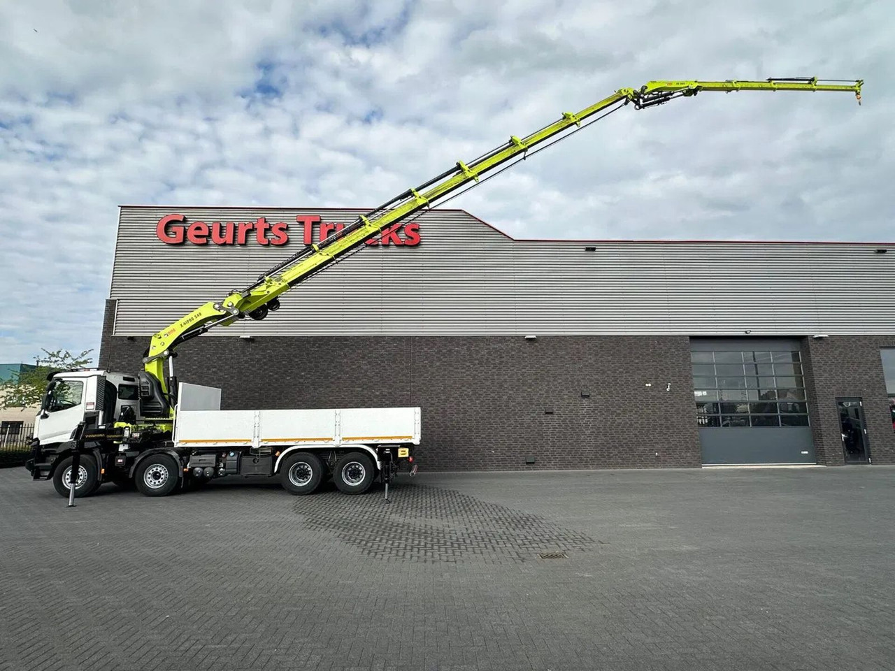 Renault C460 8X4 + HIAB X-HIPRO 548 E-7 MET JIB KRAAN / - شاحنة كرين: صور 1 Renault C460 8X4 + HIAB X-HIPRO 548 E-7 MET JIB KRAAN / - شاحنة كرين: صور 1
