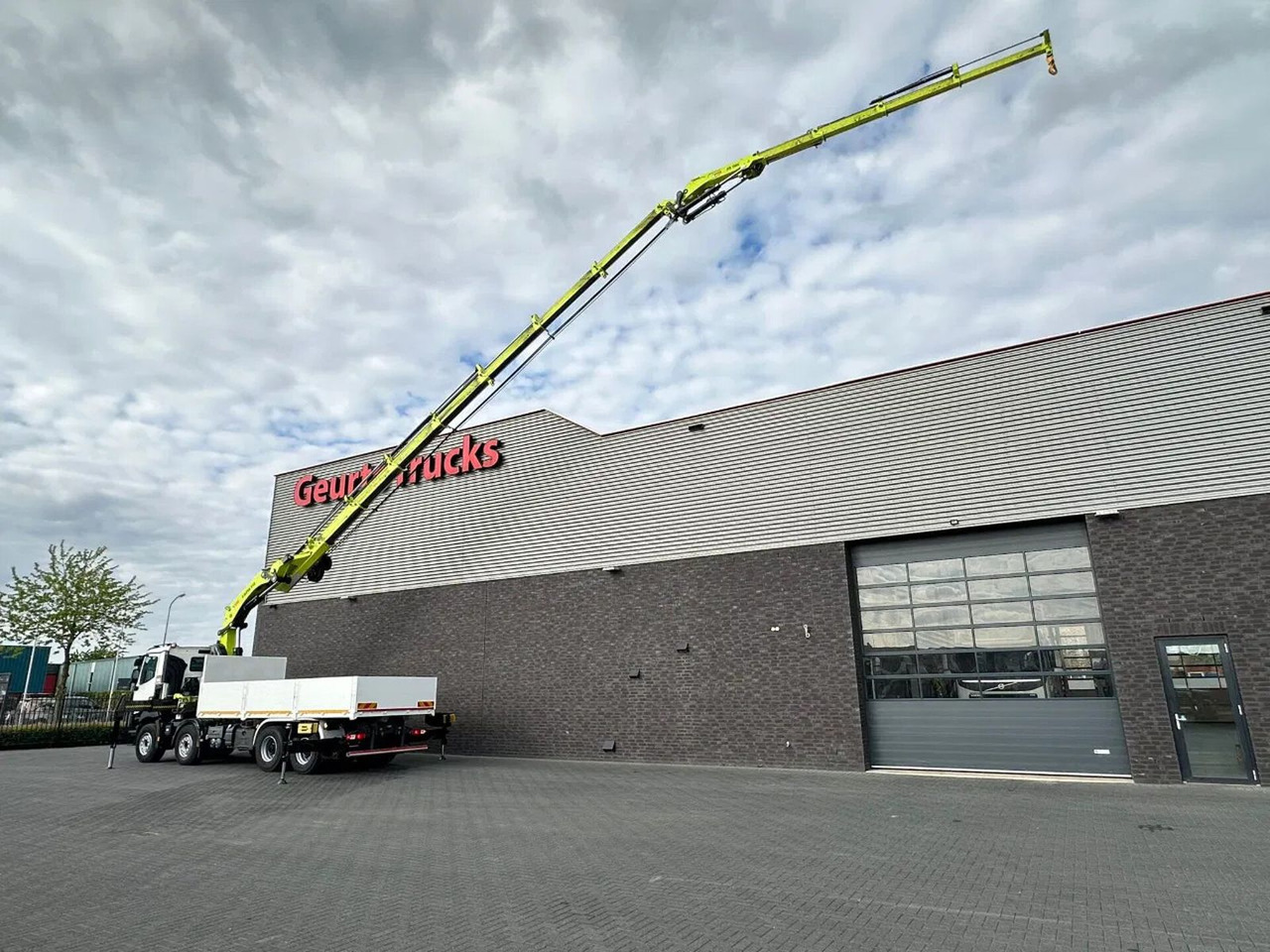 Renault C460 8X4 + HIAB X-HIPRO 548 E-7 MET JIB KRAAN / - شاحنة كرين: صور 3 Renault C460 8X4 + HIAB X-HIPRO 548 E-7 MET JIB KRAAN / - شاحنة كرين: صور 3