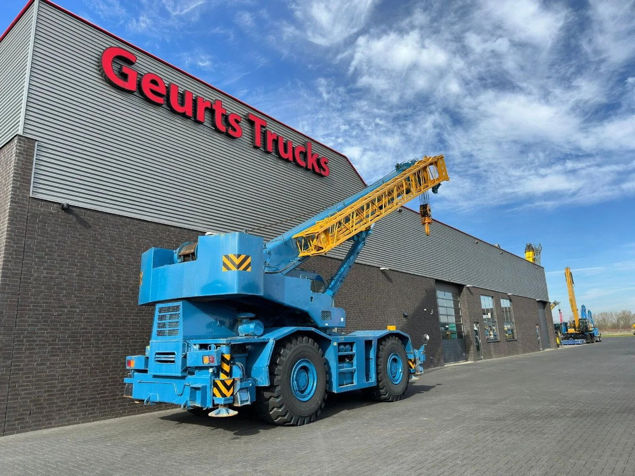 Tadano GR-700E-1-00211 + JIB ROUGH TERRAIN CRANE - رافعة برجية: صور 5 Tadano GR-700E-1-00211 + JIB ROUGH TERRAIN CRANE - رافعة برجية: صور 5