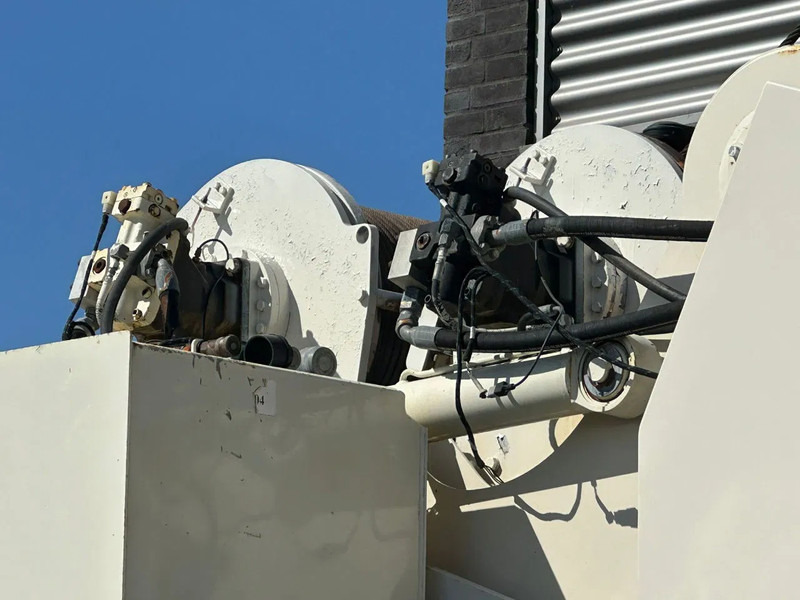 Terex RT130 ROUGH TERRAIN CRANE + JIB إيجار Terex RT130 ROUGH TERRAIN CRANE + JIB: صور 11 Terex RT130 ROUGH TERRAIN CRANE + JIB إيجار Terex RT130 ROUGH TERRAIN CRANE + JIB: صور 11