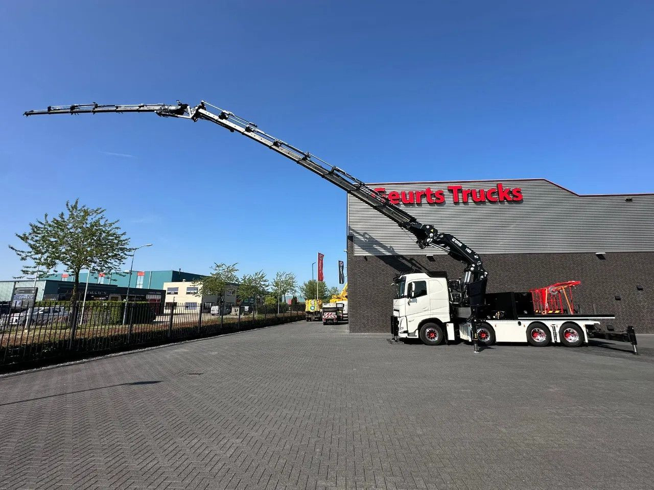 Volvo FH 540 8X4F R TREKKER / BAKWAGEN MET EFFER 1405/ - شاحنة جرار: صور 5 Volvo FH 540 8X4F R TREKKER / BAKWAGEN MET EFFER 1405/ - شاحنة جرار: صور 5