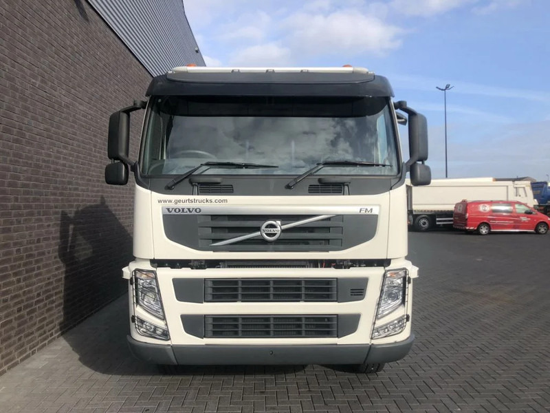 Volvo FM 370 6X4 CARGO TRUCK RHD UNUSED - شاحنات مسطحة: صور 5 Volvo FM 370 6X4 CARGO TRUCK RHD UNUSED - شاحنات مسطحة: صور 5