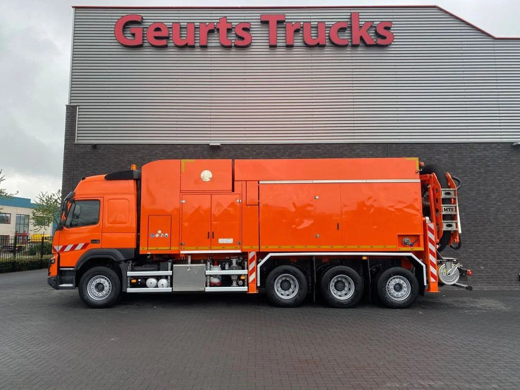 Volvo FMX 510 8X4 TRIDEM + MTS DINO 5 SAUGBAGGER/SUCTI - فراغ شاحنة: صور 1 Volvo FMX 510 8X4 TRIDEM + MTS DINO 5 SAUGBAGGER/SUCTI - فراغ شاحنة: صور 1