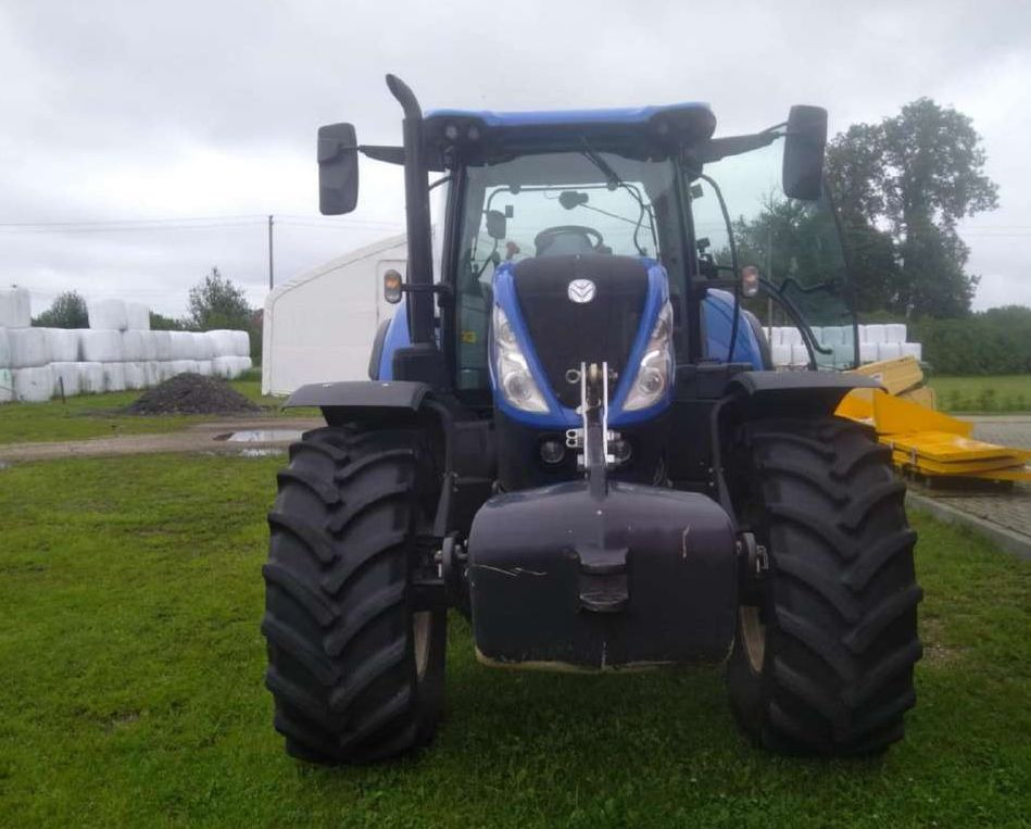 NEW HOLLAND T7.175 - جرار: صور 2 NEW HOLLAND T7.175 - جرار: صور 2