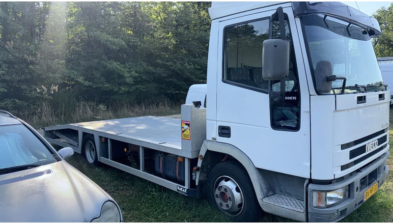 Iveco Eurocargo 60 E 15 manual gearbox - شاحنة نقل سيارات شاحنة: صور 1 Iveco Eurocargo 60 E 15 manual gearbox - شاحنة نقل سيارات شاحنة: صور 1