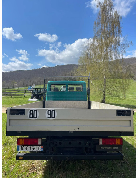 Mercedes-Benz 612 MANUEL gearbox - بصندوق مغلق شاحنة: صور 5 Mercedes-Benz 612 MANUEL gearbox - بصندوق مغلق شاحنة: صور 5