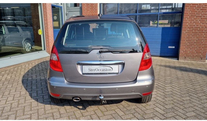 Mercedes-Benz A-Klasse A160 Automaat Elegance.airco.trekhaak. - سيارة: صور 4 Mercedes-Benz A-Klasse A160 Automaat Elegance.airco.trekhaak. - سيارة: صور 4