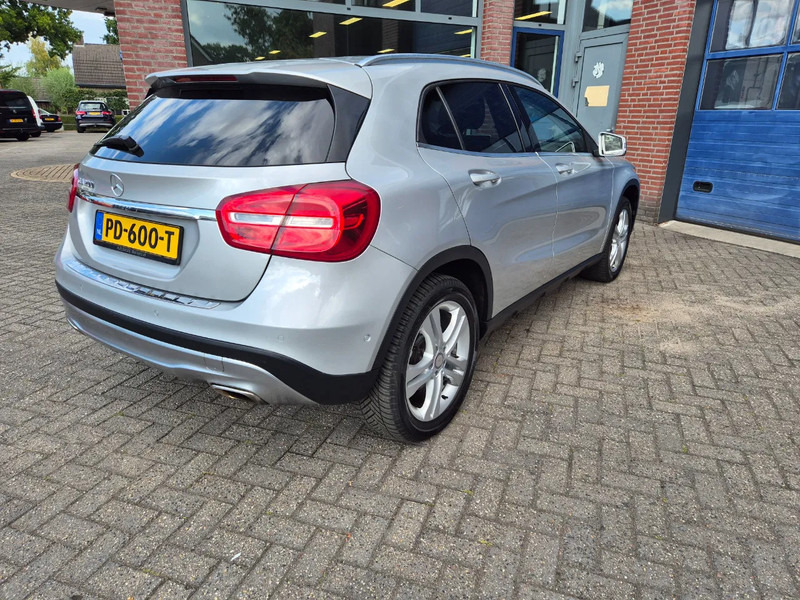 Mercedes-Benz GLA 200 automaat Prestige - سيارة: صور 4 Mercedes-Benz GLA 200 automaat Prestige - سيارة: صور 4