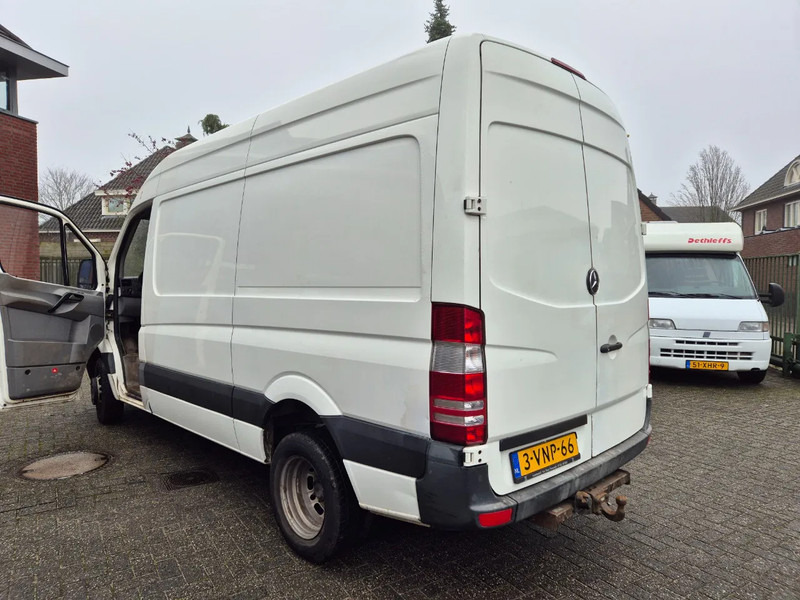 Mercedes-Benz Sprinter 516 autom. motor defect. L2 H2 - فان: صور 3 Mercedes-Benz Sprinter 516 autom. motor defect. L2 H2 - فان: صور 3