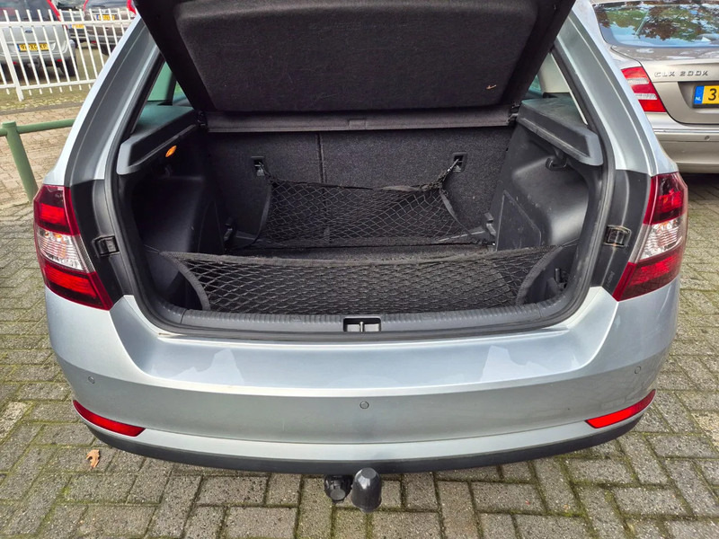 Škoda Rapid . automaat Spaceback 1.0TSI Greentech Drive - هاتشباك: صور 5 Škoda Rapid . automaat Spaceback 1.0TSI Greentech Drive - هاتشباك: صور 5