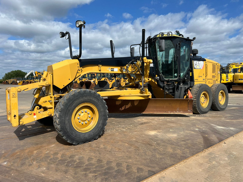 Caterpillar 140M2 - آلة تسوية الأرض: صور 3 Caterpillar 140M2 - آلة تسوية الأرض: صور 3