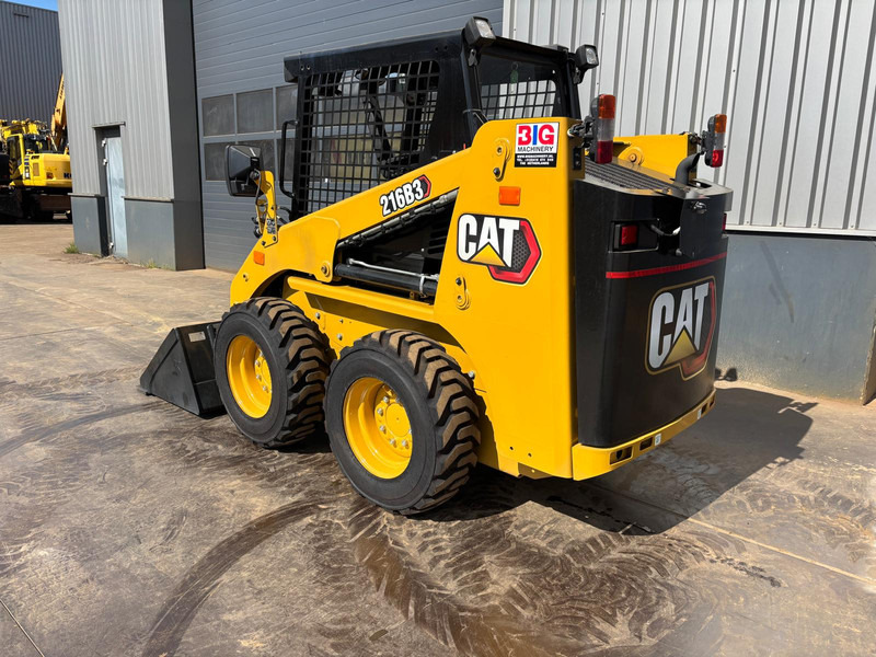 Caterpillar 216B3 - لودر: صور 3 Caterpillar 216B3 - لودر: صور 3