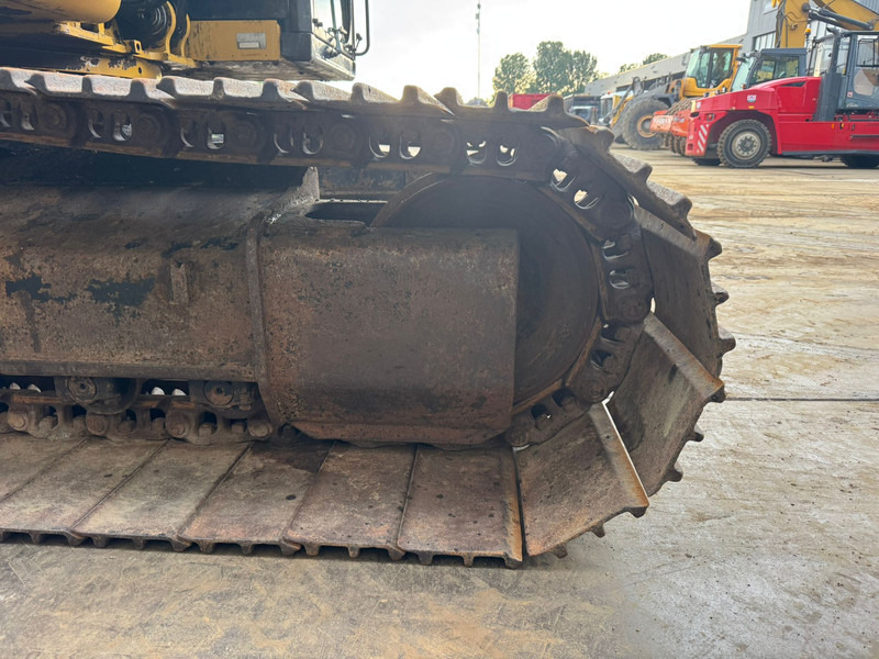 حفارات زحافة Caterpillar 319DL: صور 10