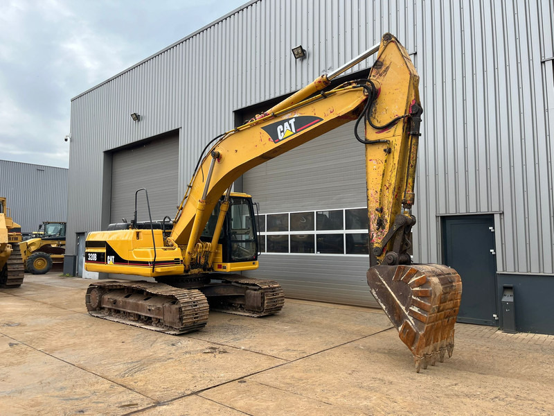Caterpillar 320B - حفارة: صور 5 Caterpillar 320B - حفارة: صور 5