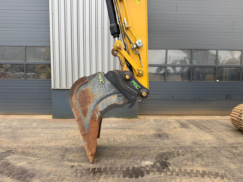 حفارات زحافة Caterpillar 320GC: صور 9