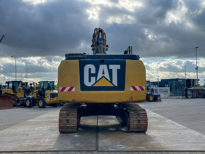Caterpillar 324ELN - حفارات زحافة: صور 4 Caterpillar 324ELN - حفارات زحافة: صور 4
