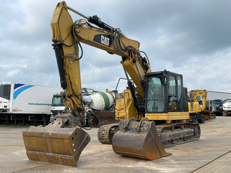 Caterpillar 325F LCR - حفارات زحافة: صور 2 Caterpillar 325F LCR - حفارات زحافة: صور 2