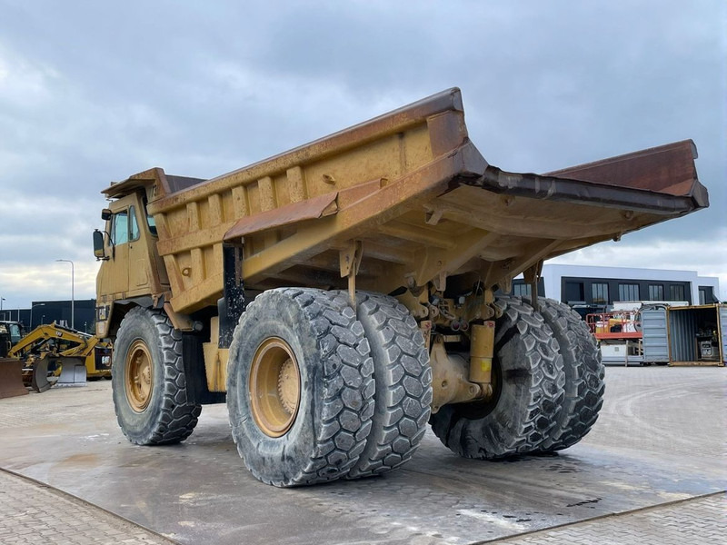 Caterpillar 773B - شاحنة قلابة للمحاجر: صور 3 Caterpillar 773B - شاحنة قلابة للمحاجر: صور 3