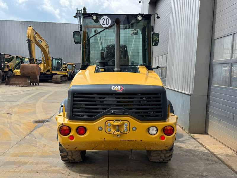 Caterpillar 908M - اللودر بعجل: صور 4 Caterpillar 908M - اللودر بعجل: صور 4