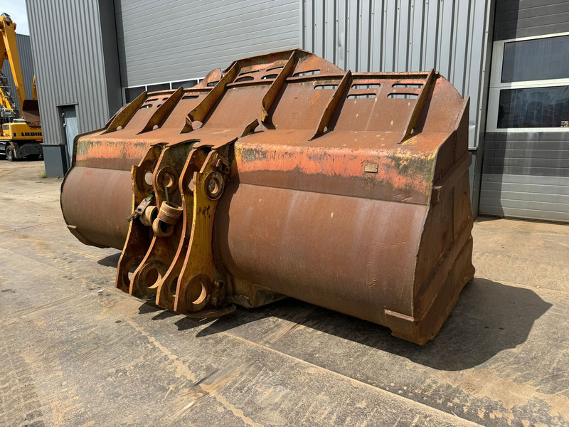 Caterpillar Bucket 988H - بكت: صور 3 Caterpillar Bucket 988H - بكت: صور 3