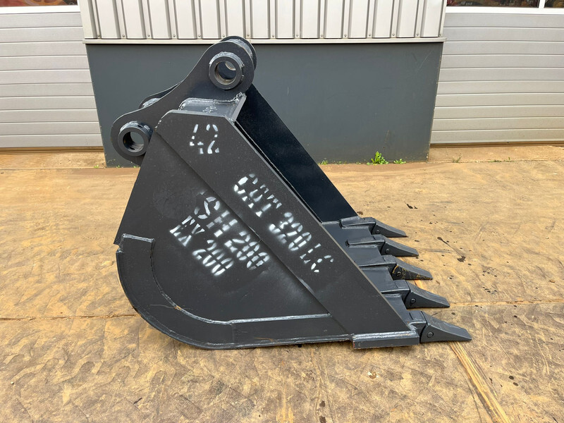 Caterpillar Bucket for PC200 PC210 SK200 EC210 SE210 HE225 - بكت: صور 2 Caterpillar Bucket for PC200 PC210 SK200 EC210 SE210 HE225 - بكت: صور 2