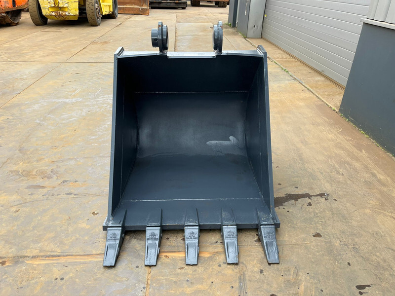 Caterpillar Bucket for PC200 PC210 SK200 EC210 SE210 HE225 - بكت: صور 5 Caterpillar Bucket for PC200 PC210 SK200 EC210 SE210 HE225 - بكت: صور 5