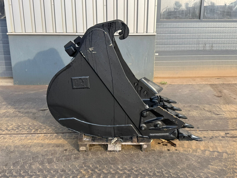 Caterpillar CW40 1200mm Bucket - بكت: صور 1 Caterpillar CW40 1200mm Bucket - بكت: صور 1