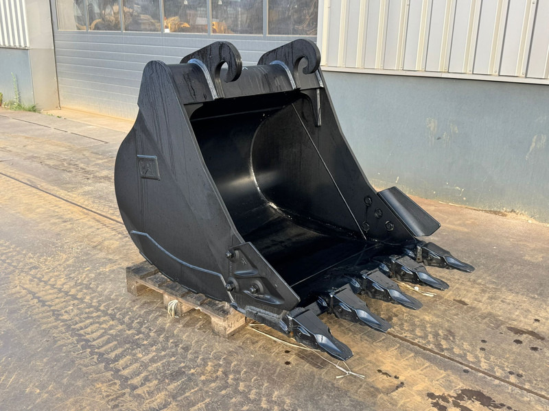 Caterpillar CW40 1200mm Bucket - بكت: صور 2 Caterpillar CW40 1200mm Bucket - بكت: صور 2
