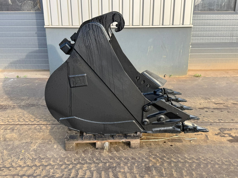 Caterpillar CW40 1200mm Bucket - بكت: صور 1 Caterpillar CW40 1200mm Bucket - بكت: صور 1