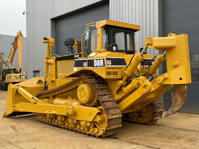 Caterpillar D8R - Ripper / Canopy - بلدوزر: صور 3 Caterpillar D8R - Ripper / Canopy - بلدوزر: صور 3