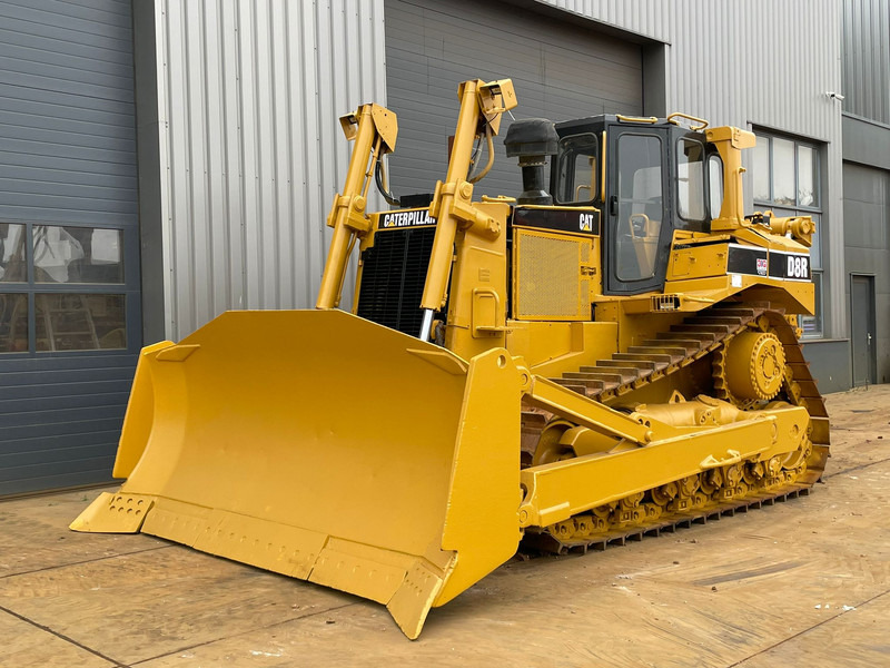 Caterpillar D8R - Ripper / Canopy - بلدوزر: صور 2 Caterpillar D8R - Ripper / Canopy - بلدوزر: صور 2