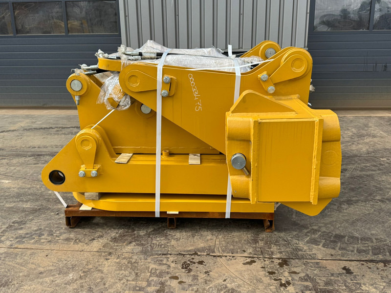 Caterpillar D8T D8R D8N Multishank Ripper (forged shanks) - حراث تحت التربة: صور 1 Caterpillar D8T D8R D8N Multishank Ripper (forged shanks) - حراث تحت التربة: صور 1