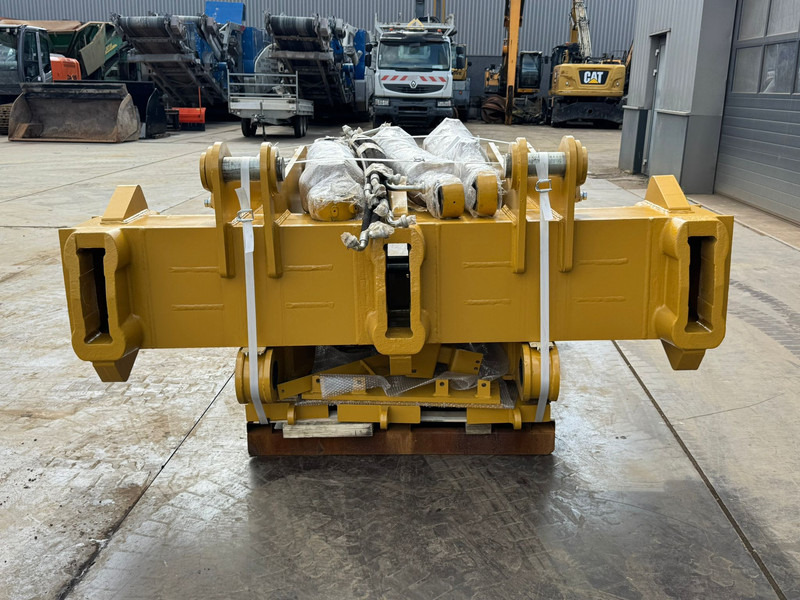 Caterpillar D8T D8R D8N Multishank Ripper (forged shanks) - حراث تحت التربة: صور 4 Caterpillar D8T D8R D8N Multishank Ripper (forged shanks) - حراث تحت التربة: صور 4