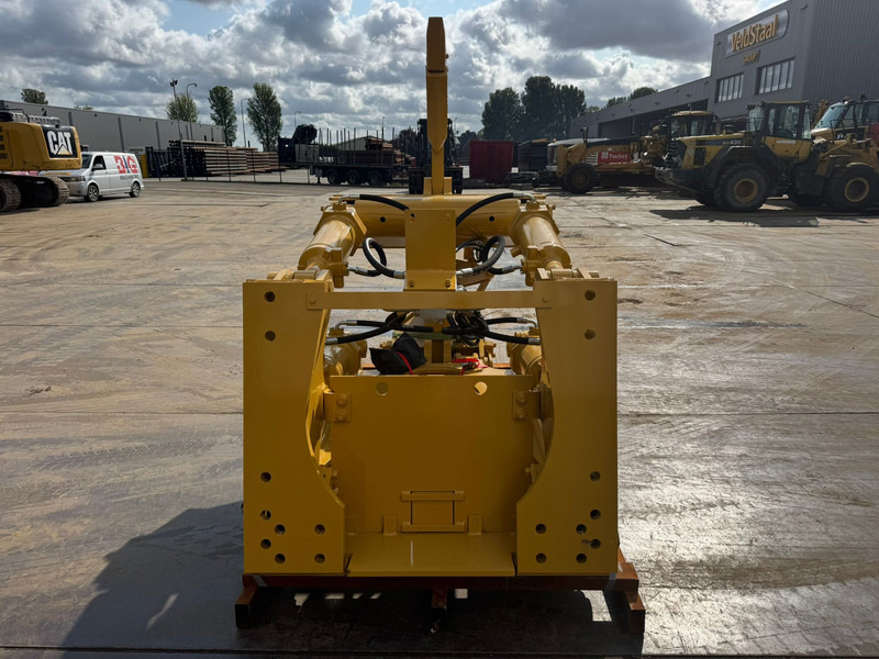 Caterpillar D8T D8R D8N Single Shank Ripper (forged shanks) - حراث تحت التربة: صور 4 Caterpillar D8T D8R D8N Single Shank Ripper (forged shanks) - حراث تحت التربة: صور 4