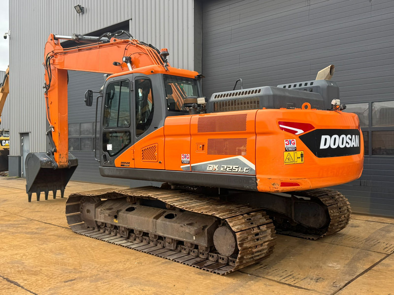 Doosan DX225LC-7 - حفارات زحافة: صور 3 Doosan DX225LC-7 - حفارات زحافة: صور 3