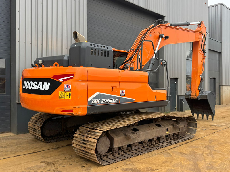 Doosan DX225LC-7 - حفارات زحافة: صور 5 Doosan DX225LC-7 - حفارات زحافة: صور 5