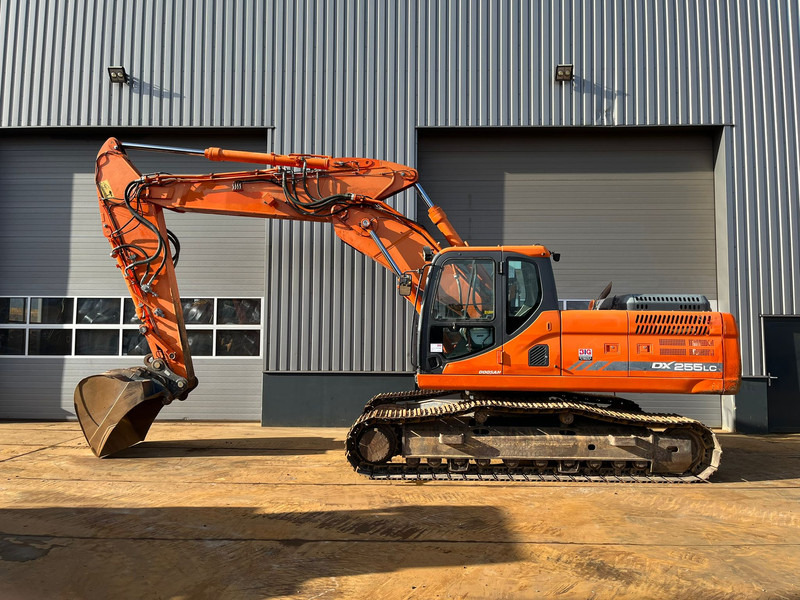 Doosan DX255LC-3 - حفارات زحافة: صور 1 Doosan DX255LC-3 - حفارات زحافة: صور 1