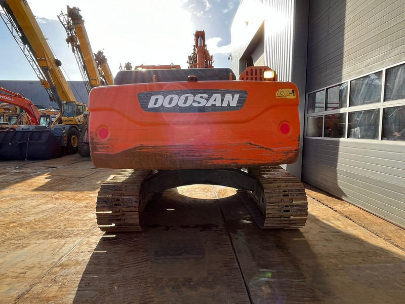 Doosan DX255LC-3 - حفارات زحافة: صور 4 Doosan DX255LC-3 - حفارات زحافة: صور 4