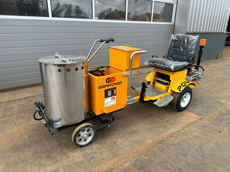 Giga power 860 Road Marking Machine - آلة أسفلت: صور 3 Giga power 860 Road Marking Machine - آلة أسفلت: صور 3
