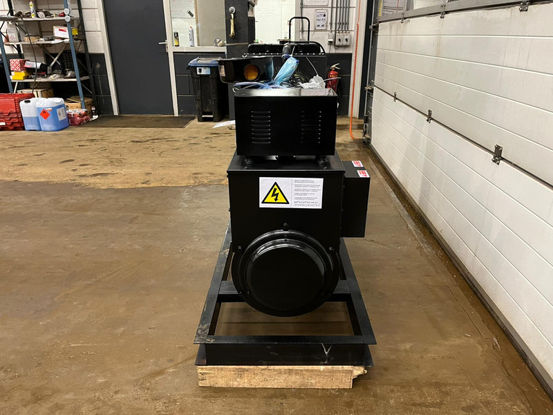 Giga power LT-W30GF 37.5 KVA Open generator - مجموعة المولدات: صور 4 Giga power LT-W30GF 37.5 KVA Open generator - مجموعة المولدات: صور 4
