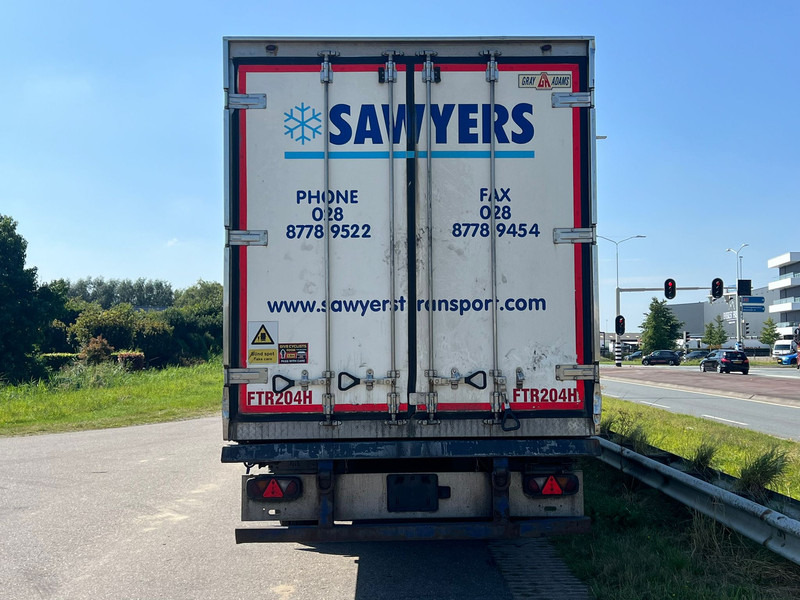 Gray and Adams Meat Hook Thermo King SLXE 400 - مبردة نصف مقطورة: صور 4 Gray and Adams Meat Hook Thermo King SLXE 400 - مبردة نصف مقطورة: صور 4