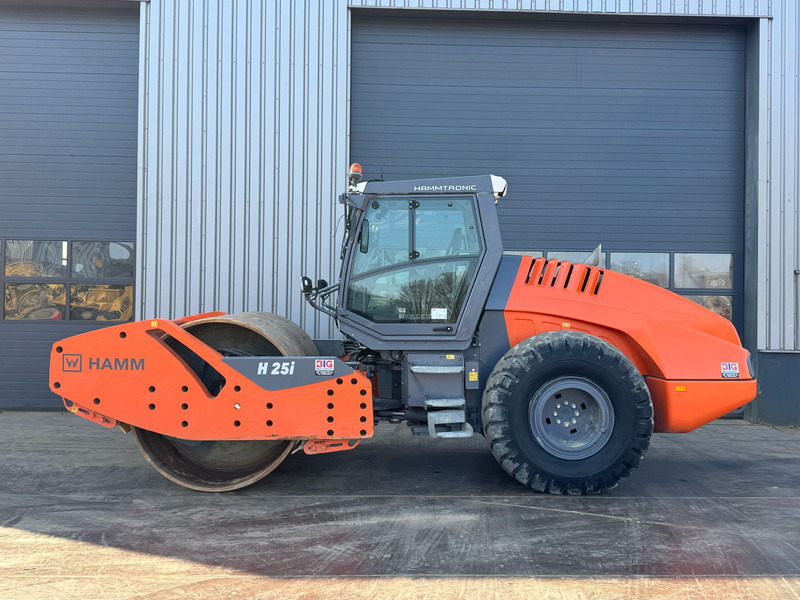 Hamm H25i - مدحلة: صور 1 Hamm H25i - مدحلة: صور 1
