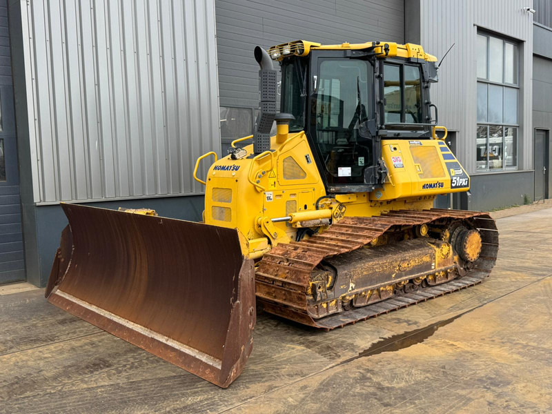 Komatsu D51PXi-24 | TOPCON - بلدوزر: صور 2 Komatsu D51PXi-24 | TOPCON - بلدوزر: صور 2